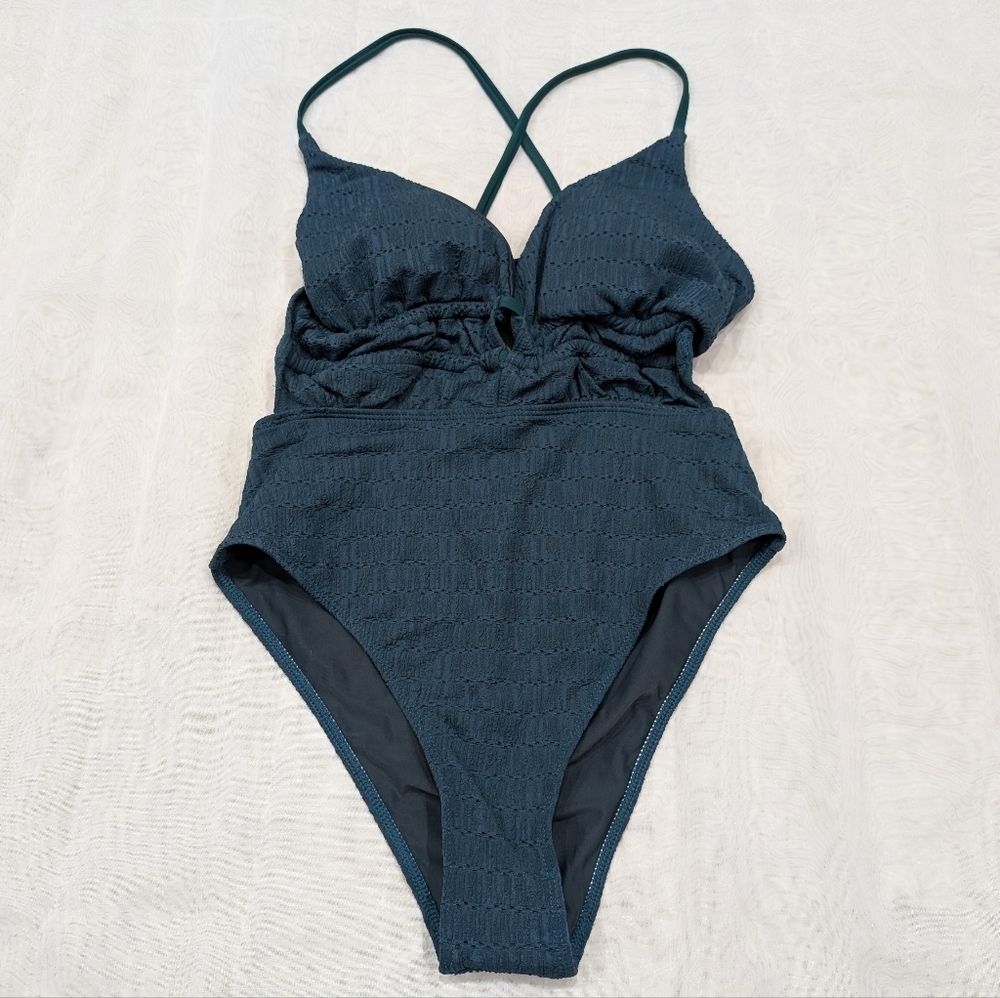Berlook / new with tags/ Small / Dark Green Swimsuit